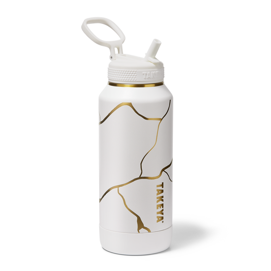 kintsugi-water-bottle-with-straw-lid-q3 TKS_SP25_StwBtl_GoldBlanc_32oz_51389_v2_sRGB_SHD.png